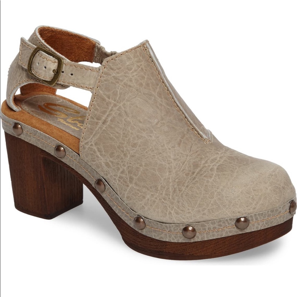 Sbicca Reza Platform Clog beautiful with jeans.